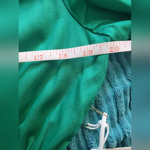 NWT Green Puff Sleeve Ginny Maxi Dress Size Medium in Green by Hyacinth House - Picture 8 of 13